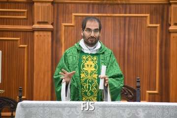 Lomo Magullo le da la bienvenida a su nuevo párroco/Francisco Javier Santana.